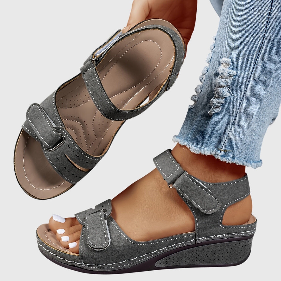 Penny™ | Wide-Fit Supportive Sandals