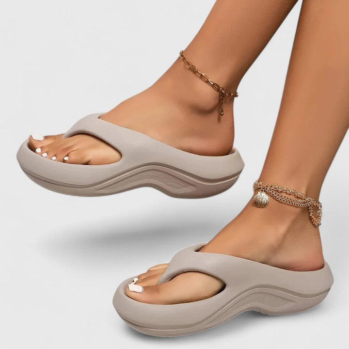 Carla™ | Lightweight Slip-On Sandals