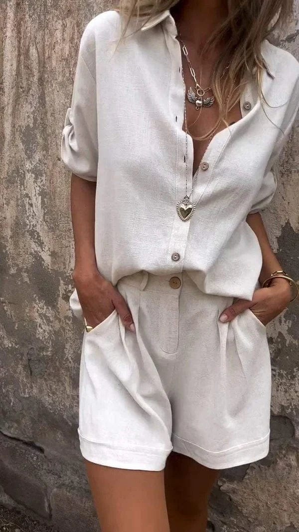 Amy™ | Airy Button Set