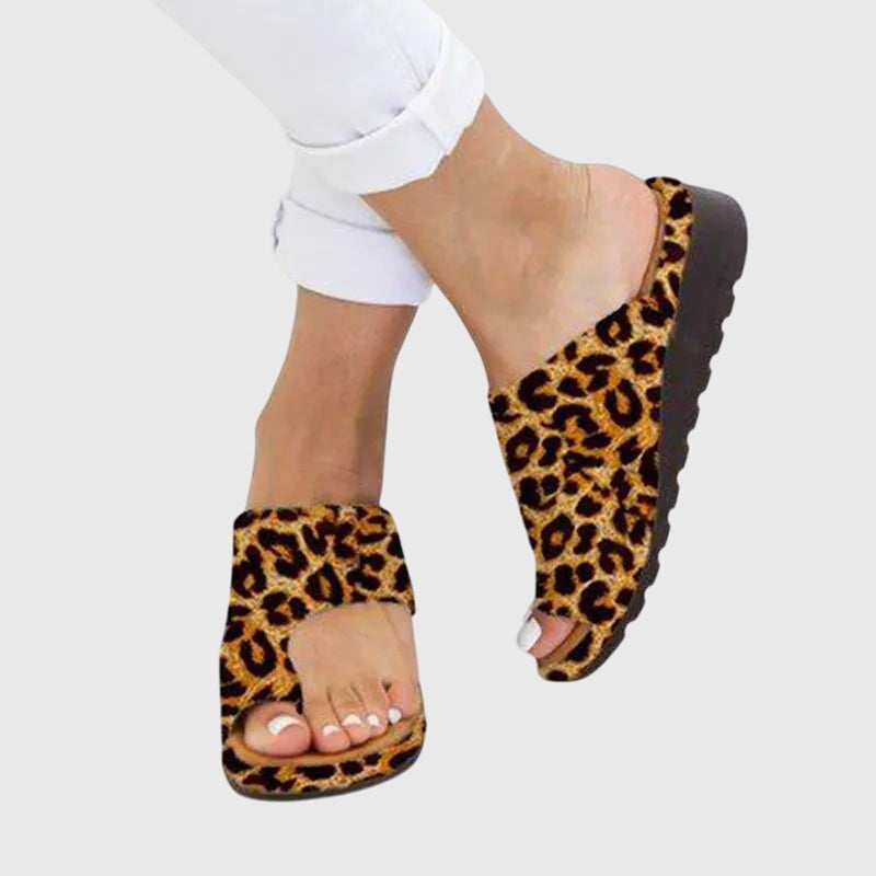 Claire™ | Supportive Everyday Sandals