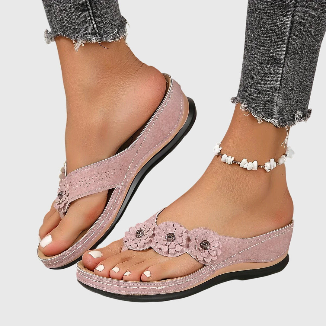 Katherine™ | Flower-Trim Flip-Flops