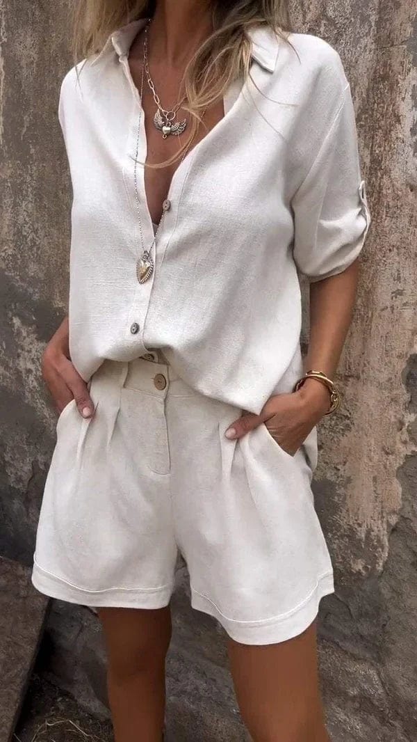 Amy™ | Airy Button Set