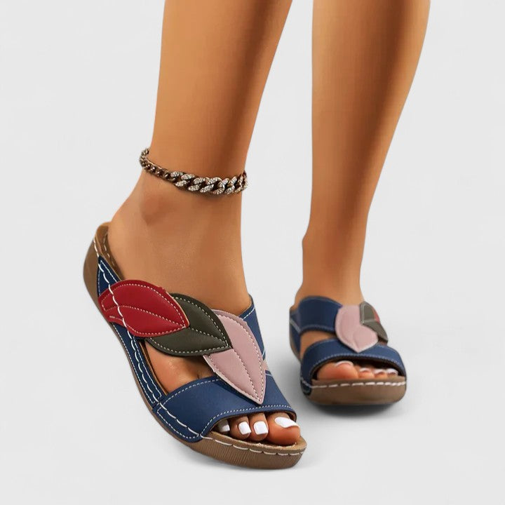 Amy™ | Leaf-Print Comfort Sandals