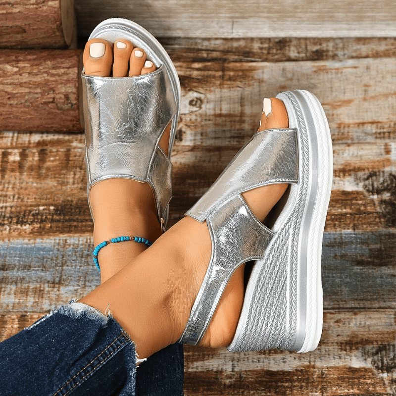 Karen™ | Metallic Comfort Sandals