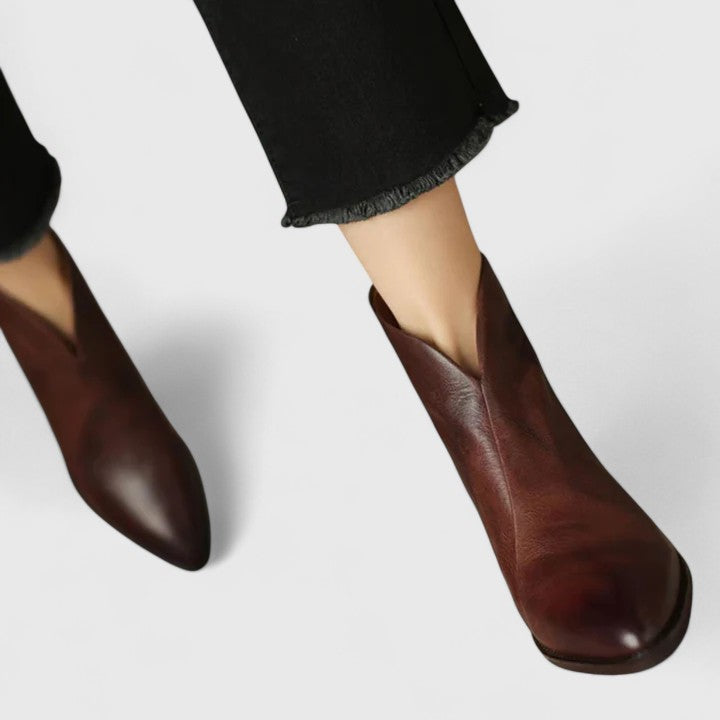 Bronwyn™ | Elegant Everyday Boots