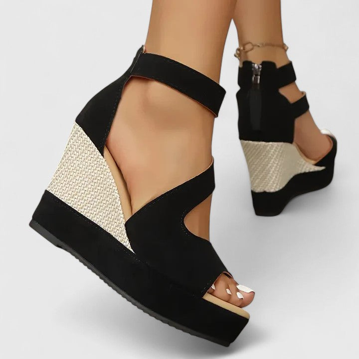 Vicki™ | Wide-Fit Wedge Sandals