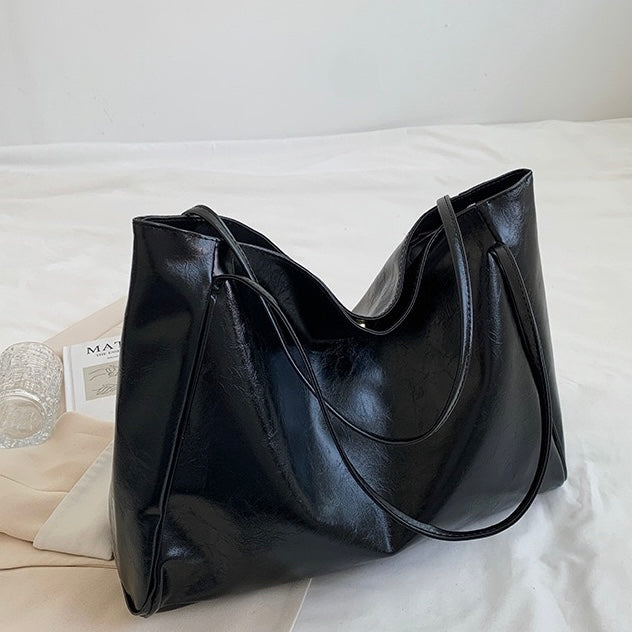 Lucinda™ | Glossy Finish Shoulder Bag