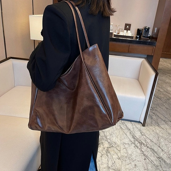 Lucinda™ | Glossy Finish Shoulder Bag