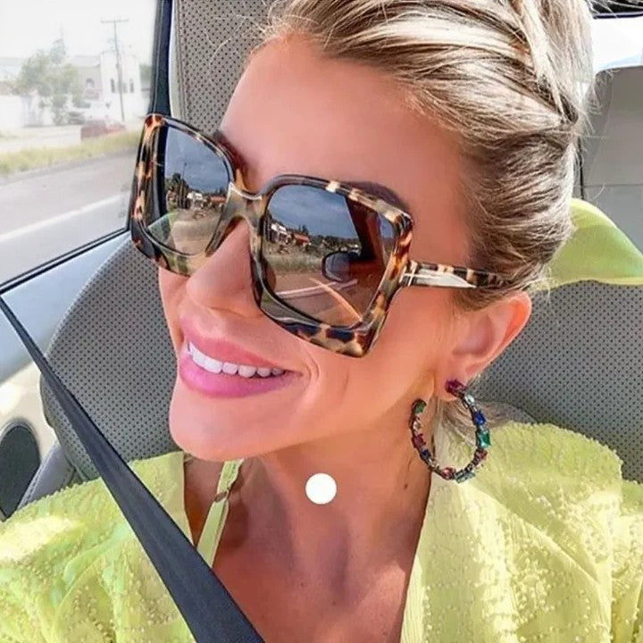 Rochelle™ | Oversized Gradient Sunglasses