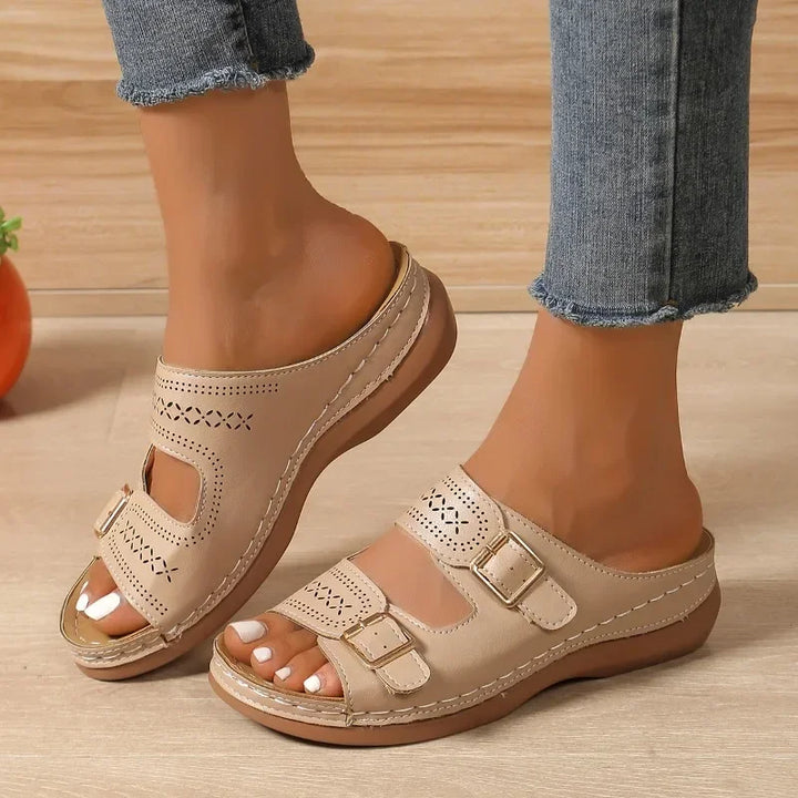 Thelma™ | Adjustable Orthopaedic Sandals