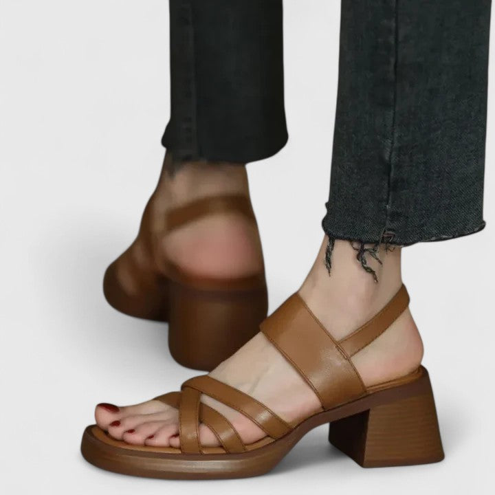 Peggy™ | Cross-Strap Sandals
