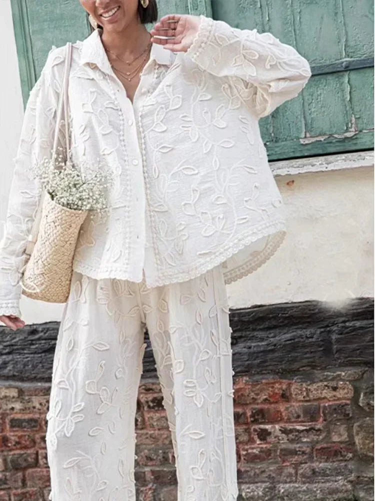 Alicia™ | Embroidered Relaxed Set