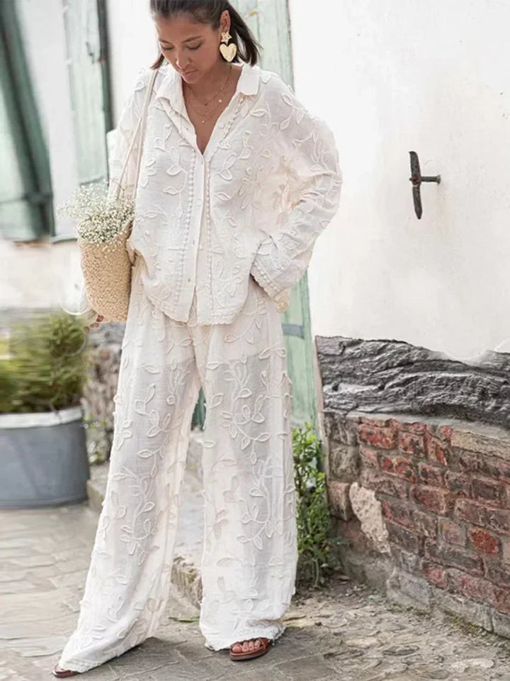 Alicia™ | Embroidered Relaxed Set