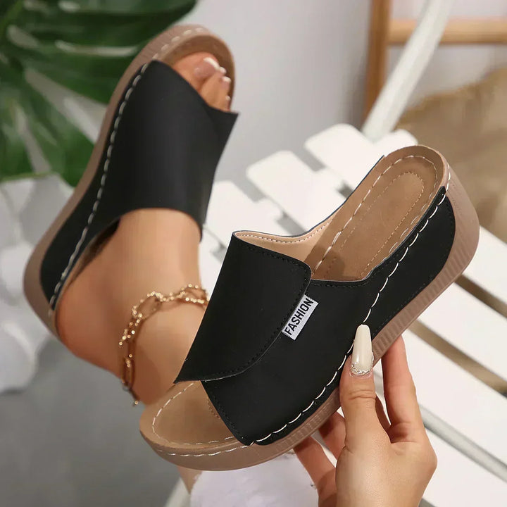 Gabrielle™ | Slide Sandals