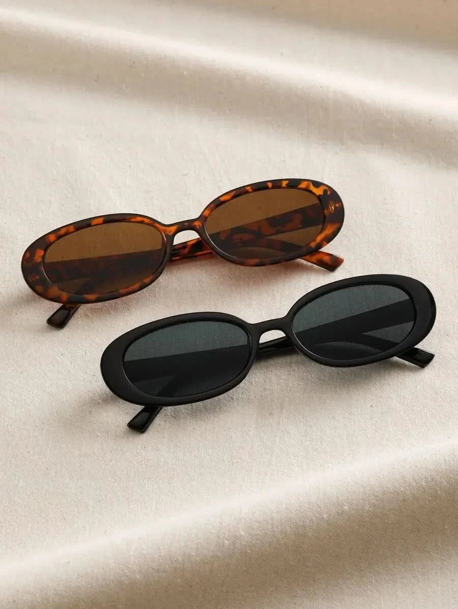 Olwyn™ | Oval Retro Sunglasses