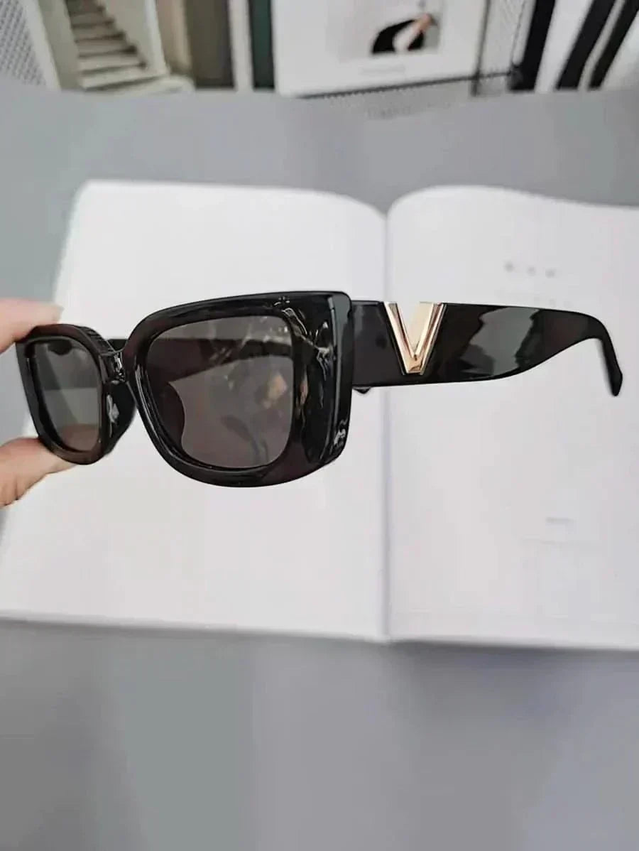 Daniela™ | Chunky Rectangle Retro Sunglasses