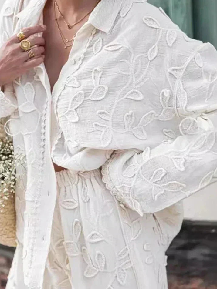 Alicia™ | Embroidered Relaxed Set
