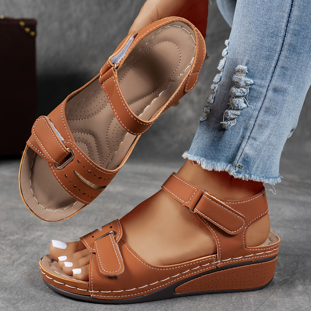 Adjustable wedge sandals in tan