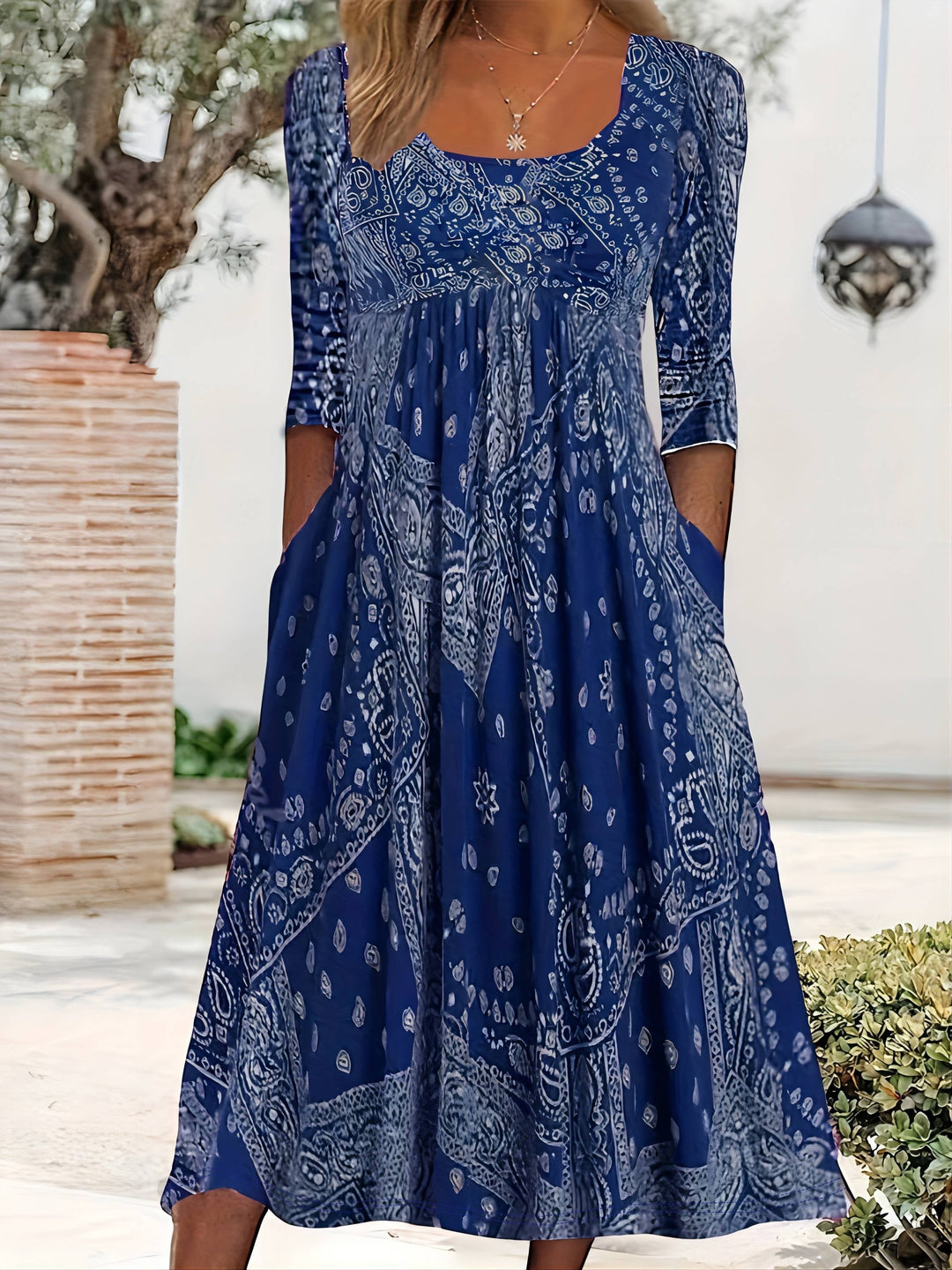 Maria™ | Long Sleeve Paisley Midi Dress