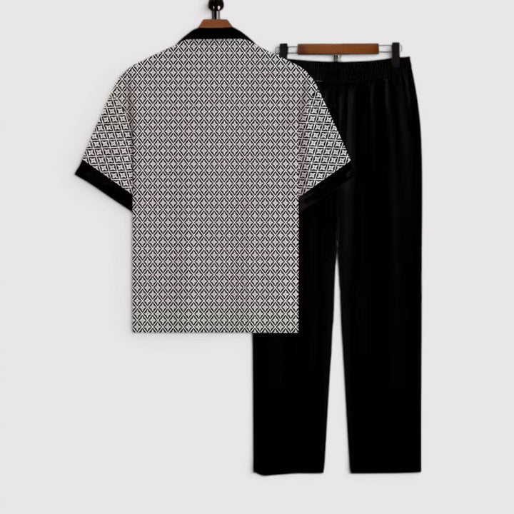 Michael Sydney men's summer set with allover print, front view