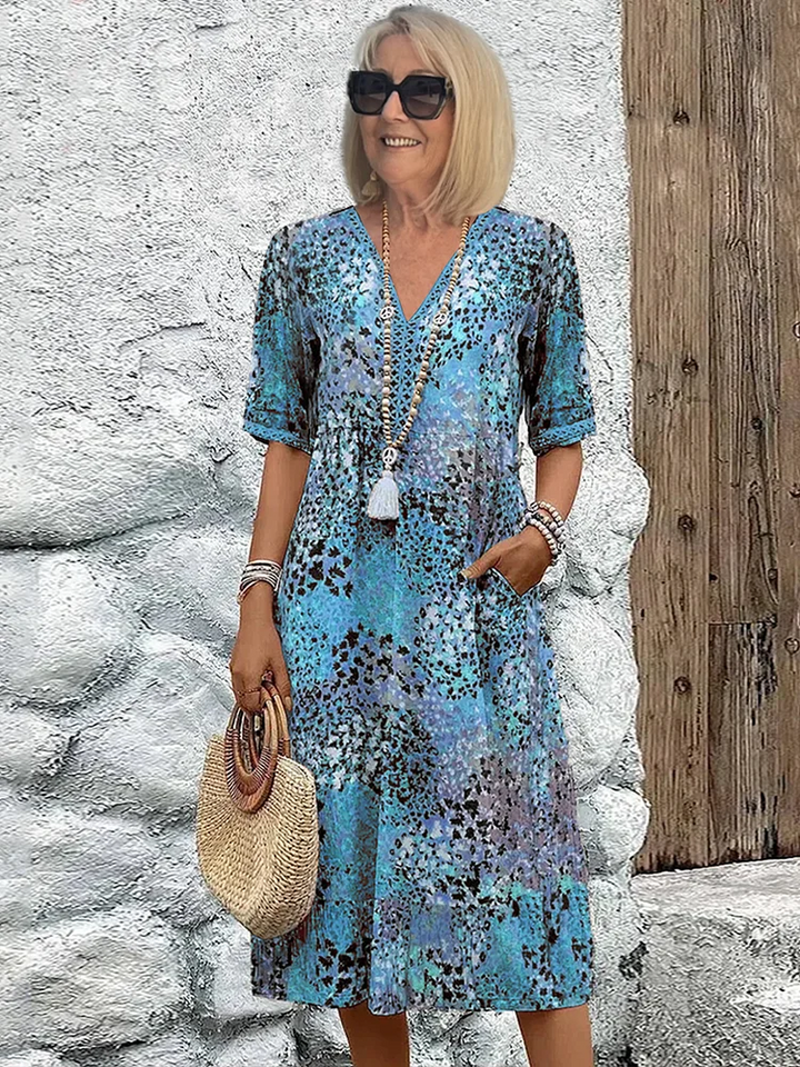 Tracie Printed Tiered Midi Dress in Blue