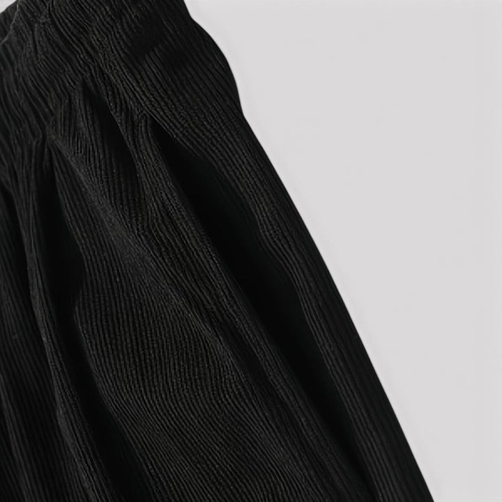 Michael Sydney men's ribbed shorts, front view