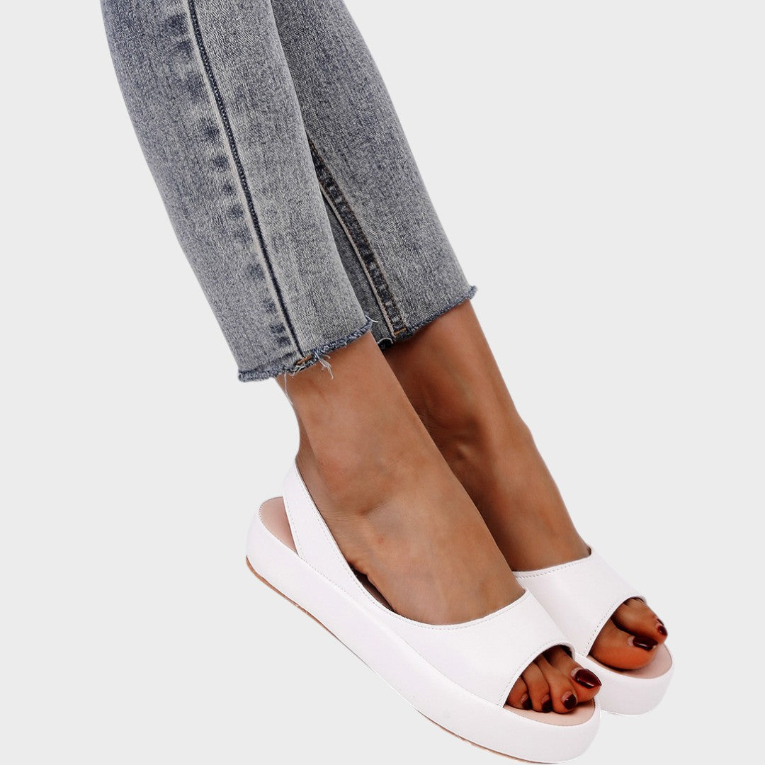 Sylvia™ | Lightweight Orthopaedic Sandals