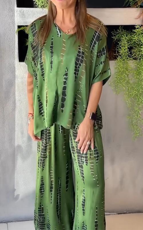 Janet™ | Printed Two-Piece Set