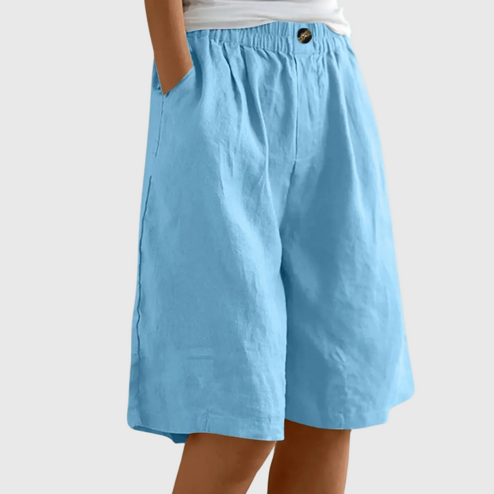 Wide-leg bermuda shorts in sky blue