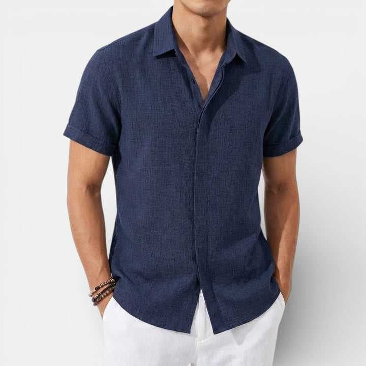 Michael Sydney men's short-sleeve shirt with subtle collar, front view