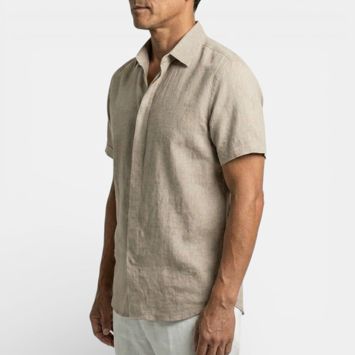 Michael Sydney men's short-sleeve shirt with subtle collar, front view